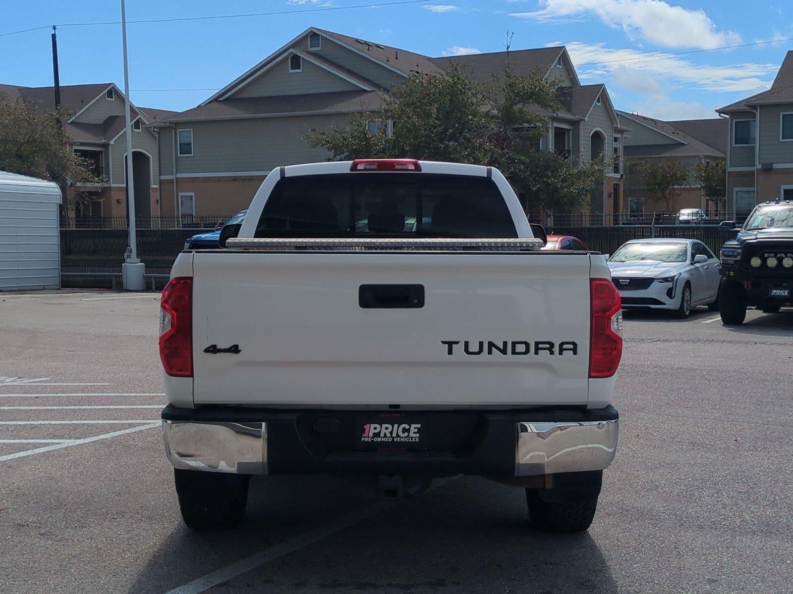 2018 Toyota Tundra 4WD 4WD SR5 Double Cab 6.5' Bed 5.7L FFV (Natl)