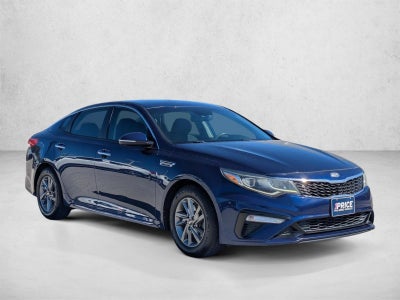 2019 Kia Optima LX Auto
