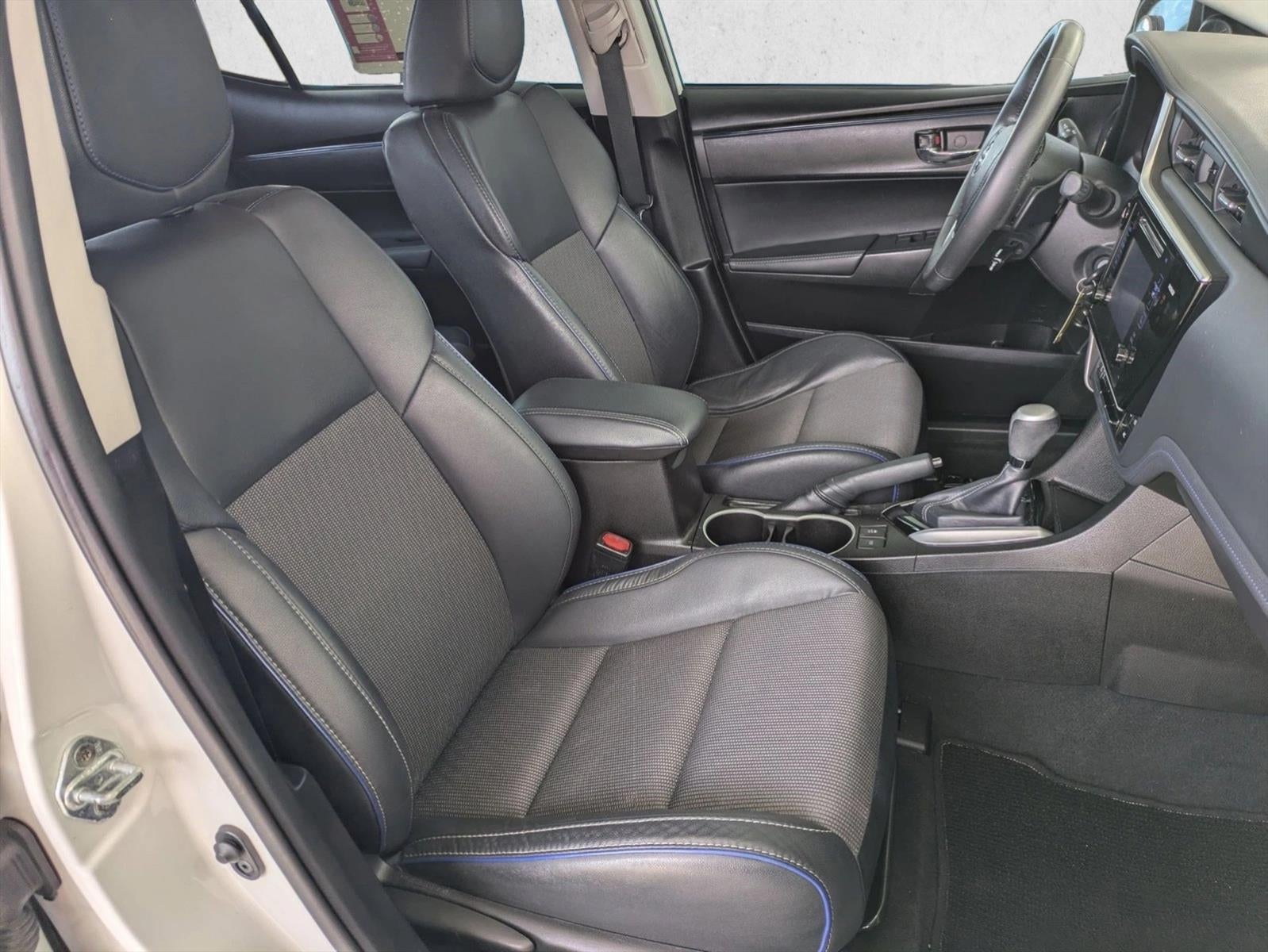 2017 Toyota Corolla SE CVT (Natl)