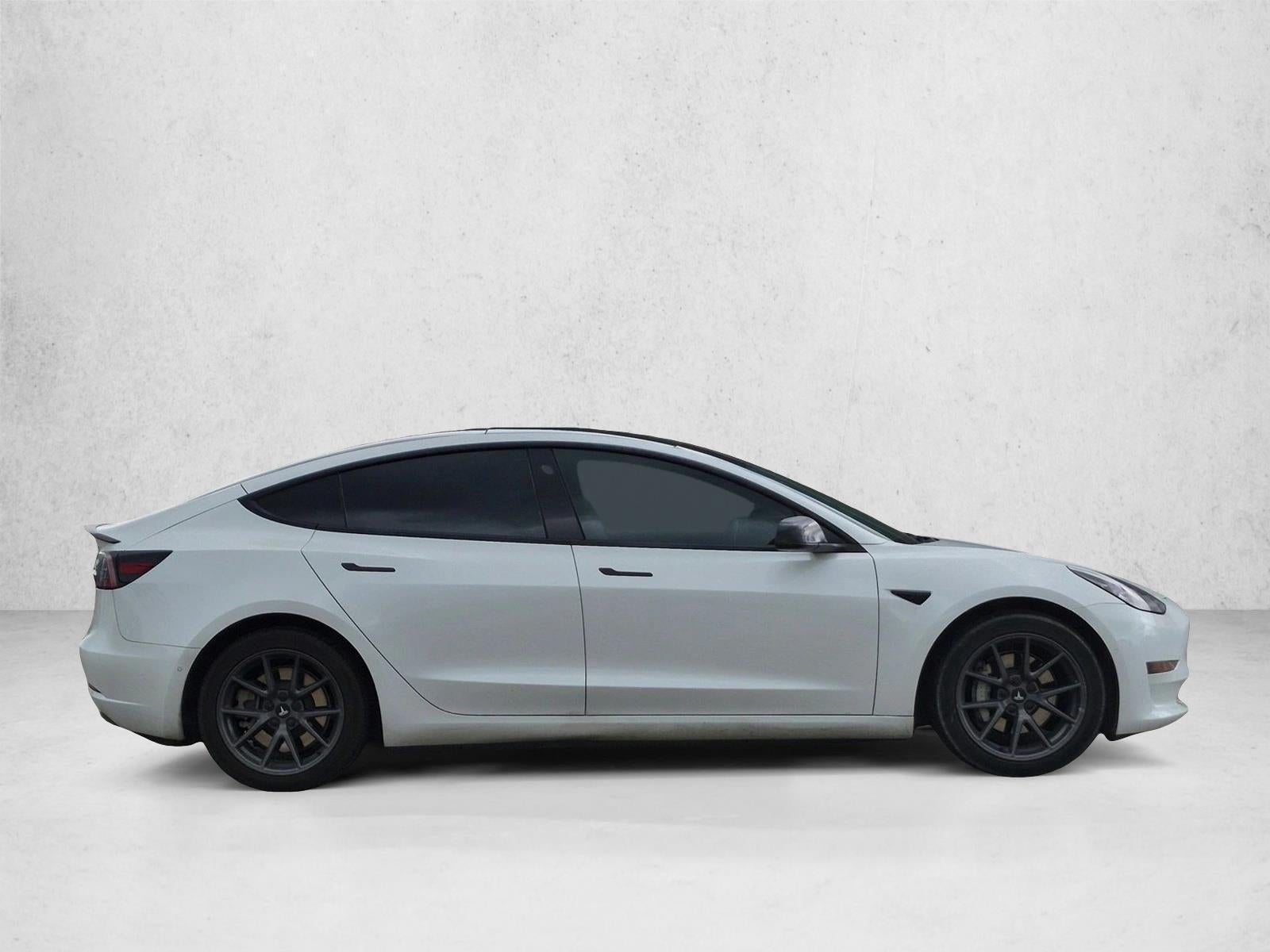2022 Tesla Model 3 RWD