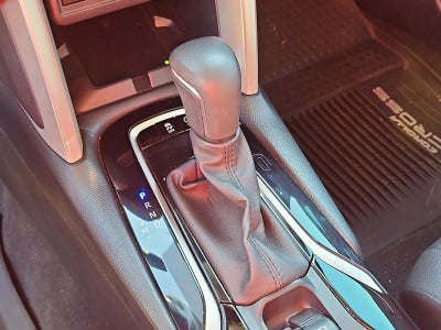 2024 Toyota Corolla Cross XLE 2WD (Natl)