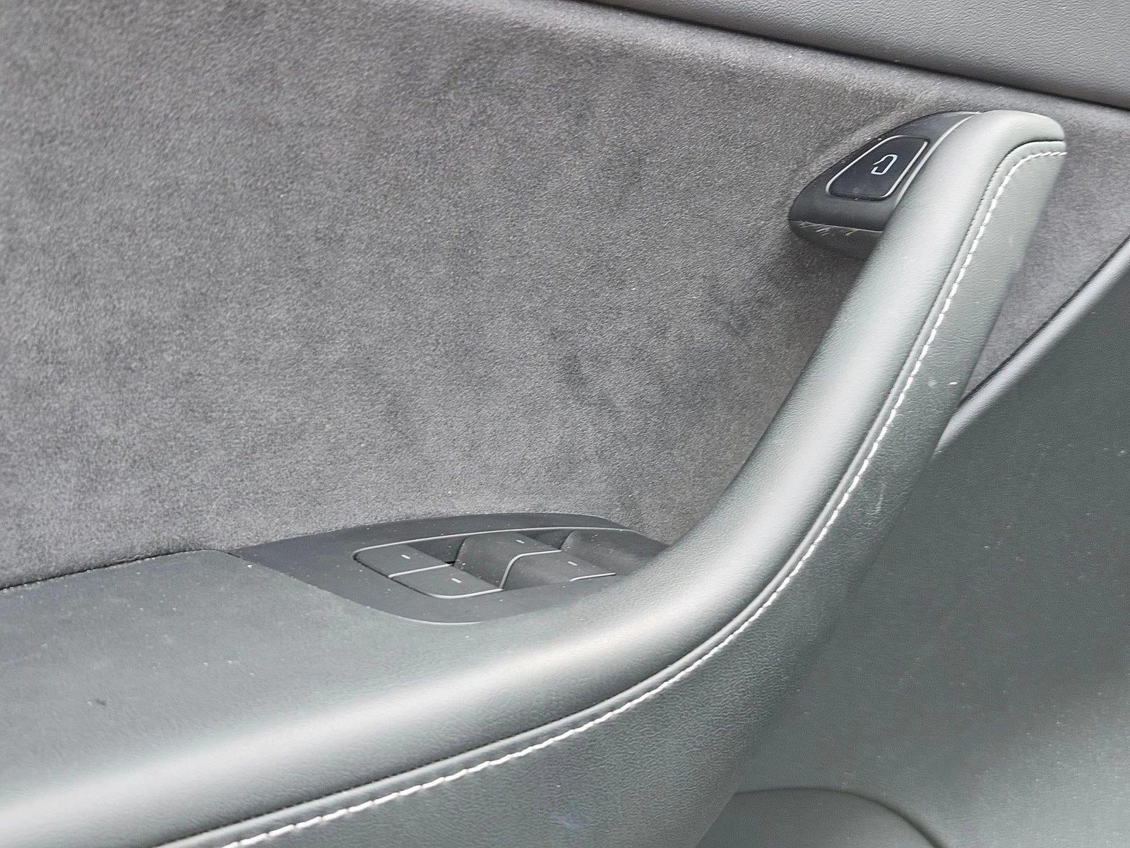 2022 Tesla Model Y Performance AWD