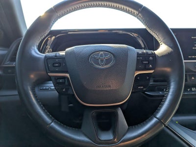 2023 Toyota Crown XLE AWD (Natl)