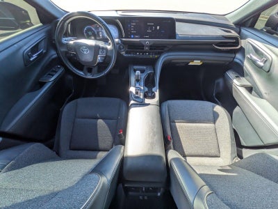 2023 Toyota Crown XLE AWD (Natl)