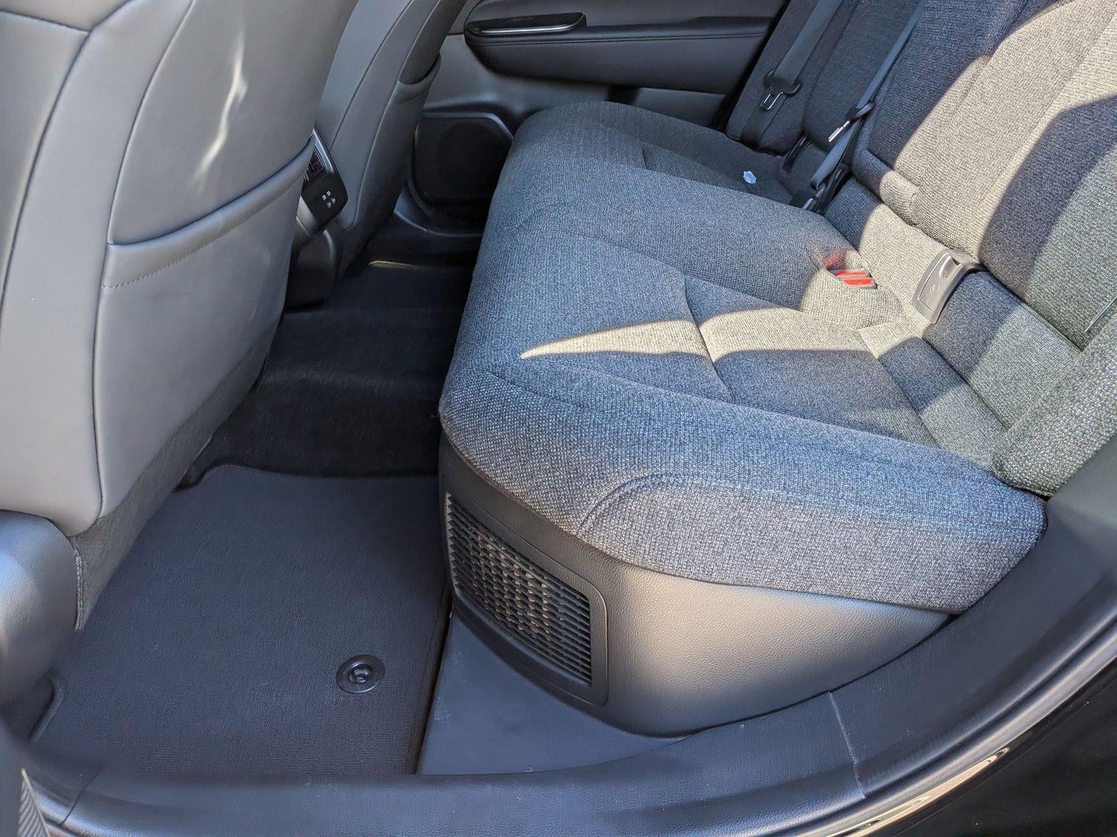 2023 Toyota Crown XLE AWD (Natl)