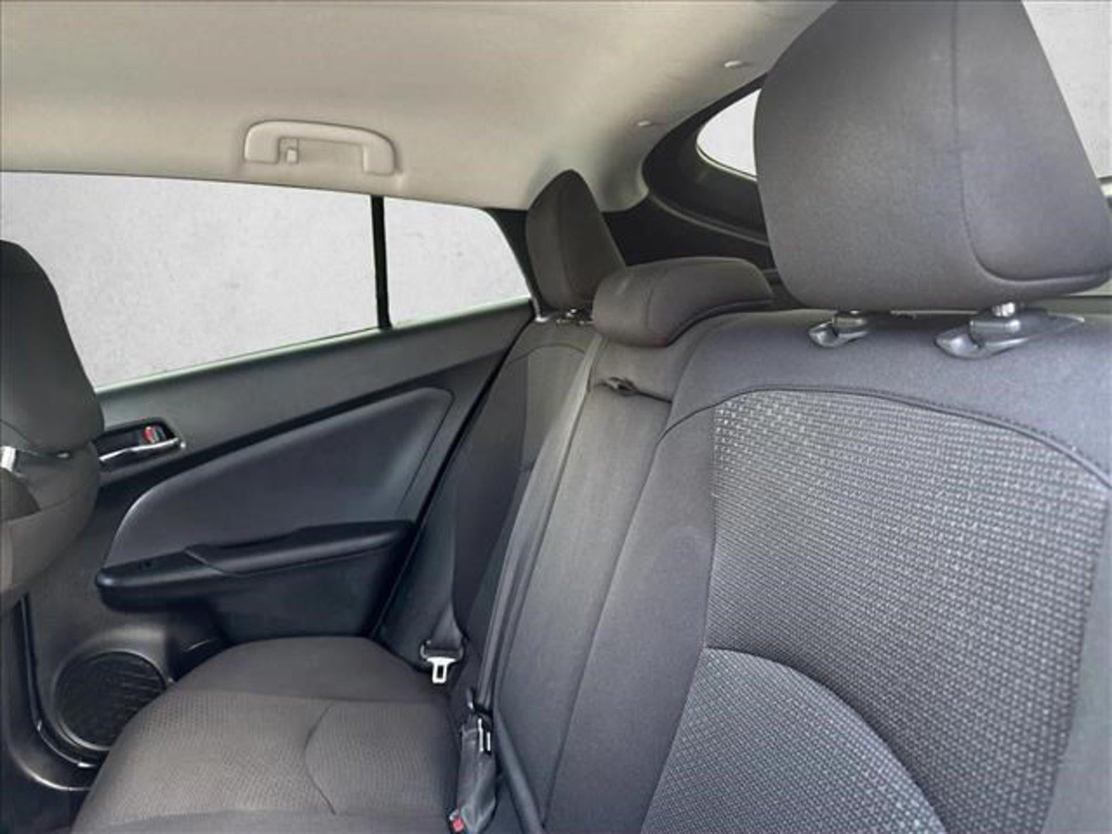 2021 Toyota Prius LE (Natl)