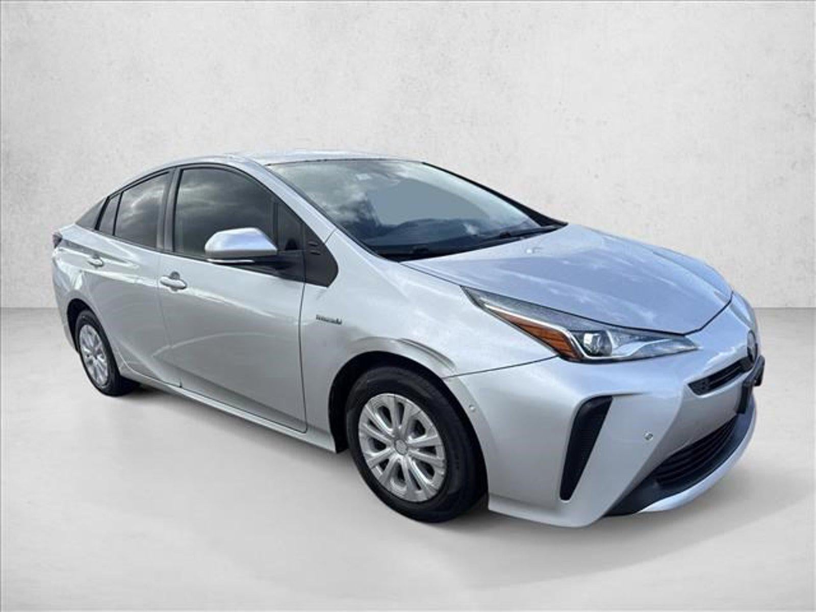 2021 Toyota Prius LE (Natl)