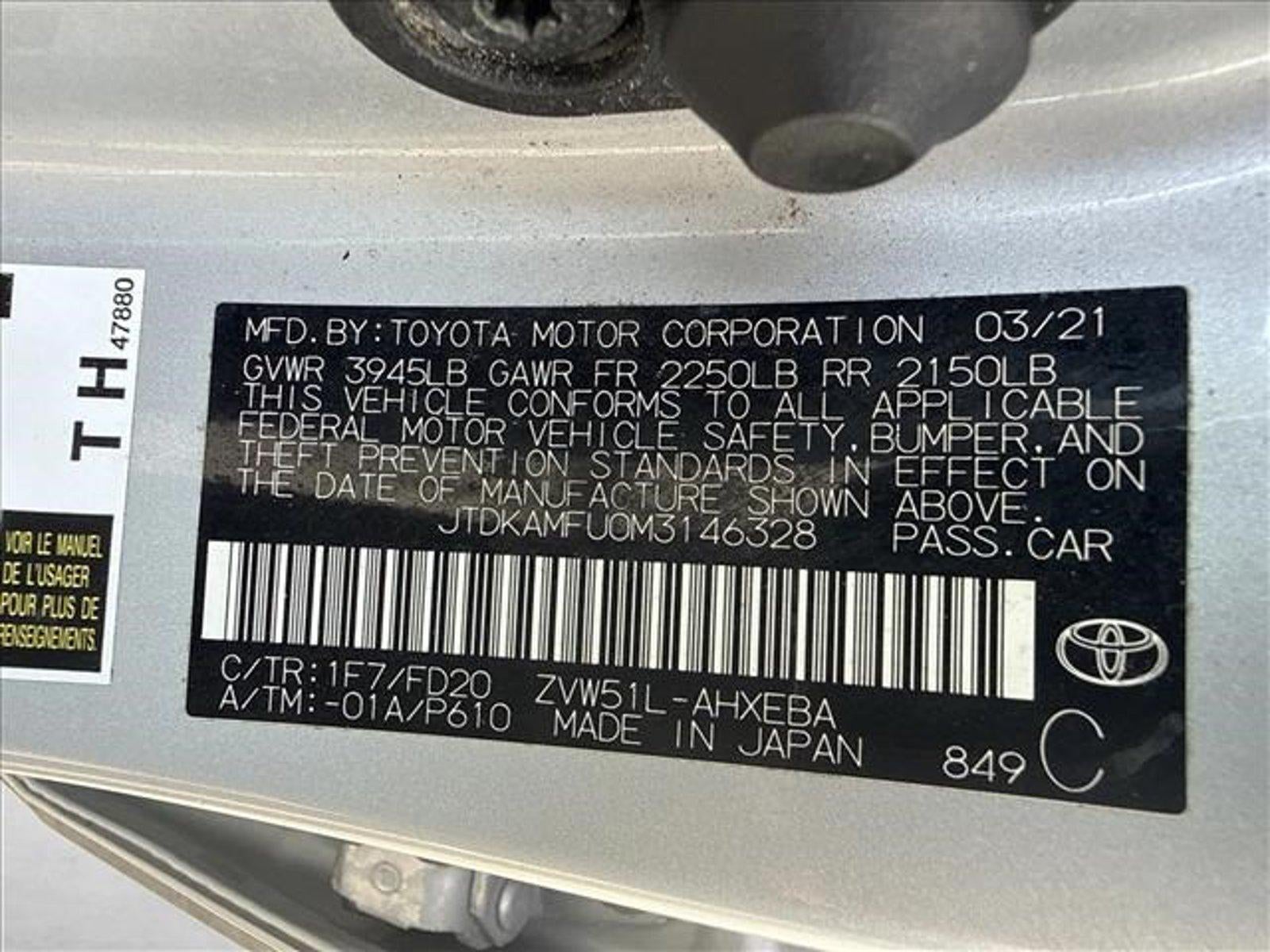 2021 Toyota Prius LE (Natl)