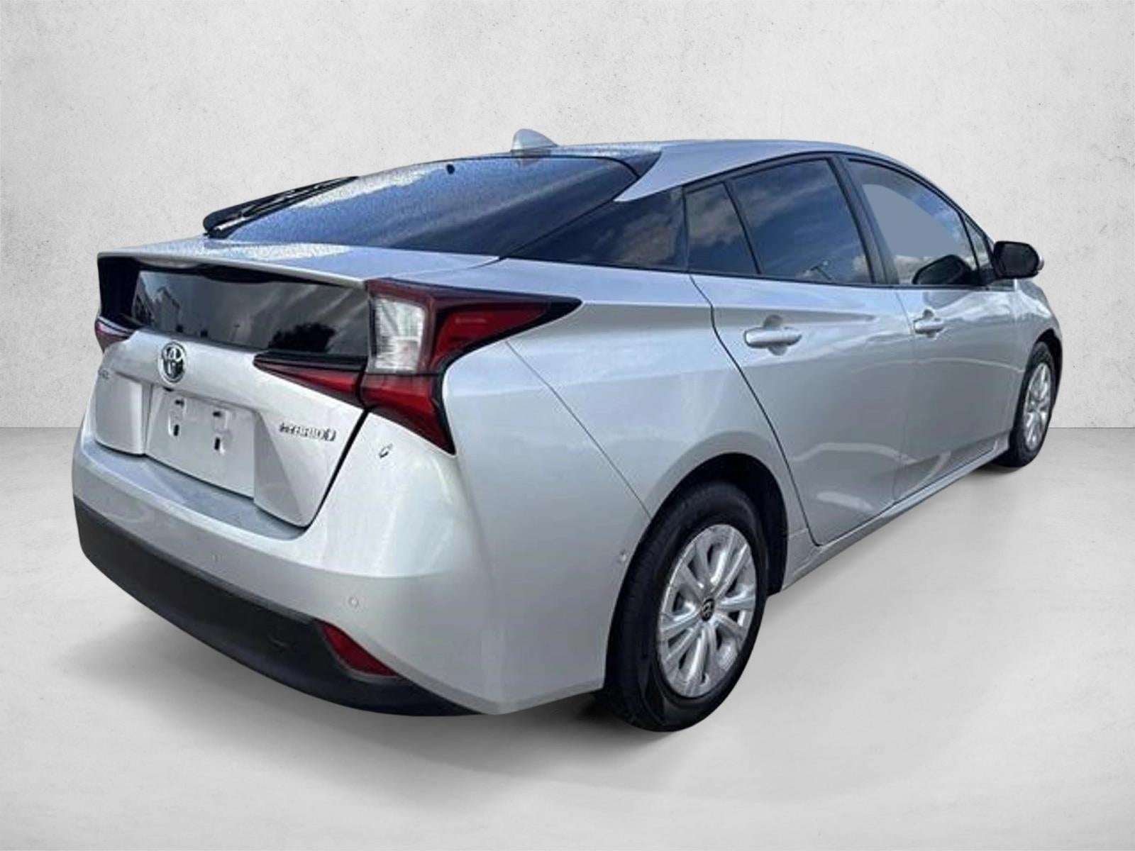 2021 Toyota Prius LE (Natl)