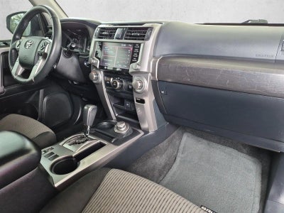 2021 Toyota 4Runner SR5 4WD (GS)