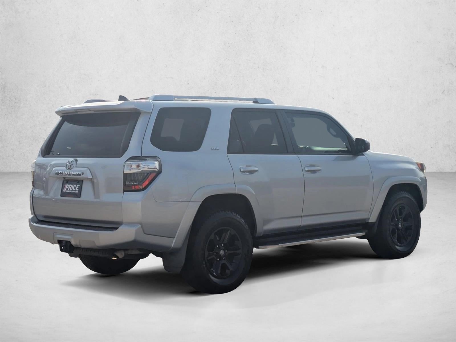 2017 Toyota 4Runner SR5 2WD (Natl)