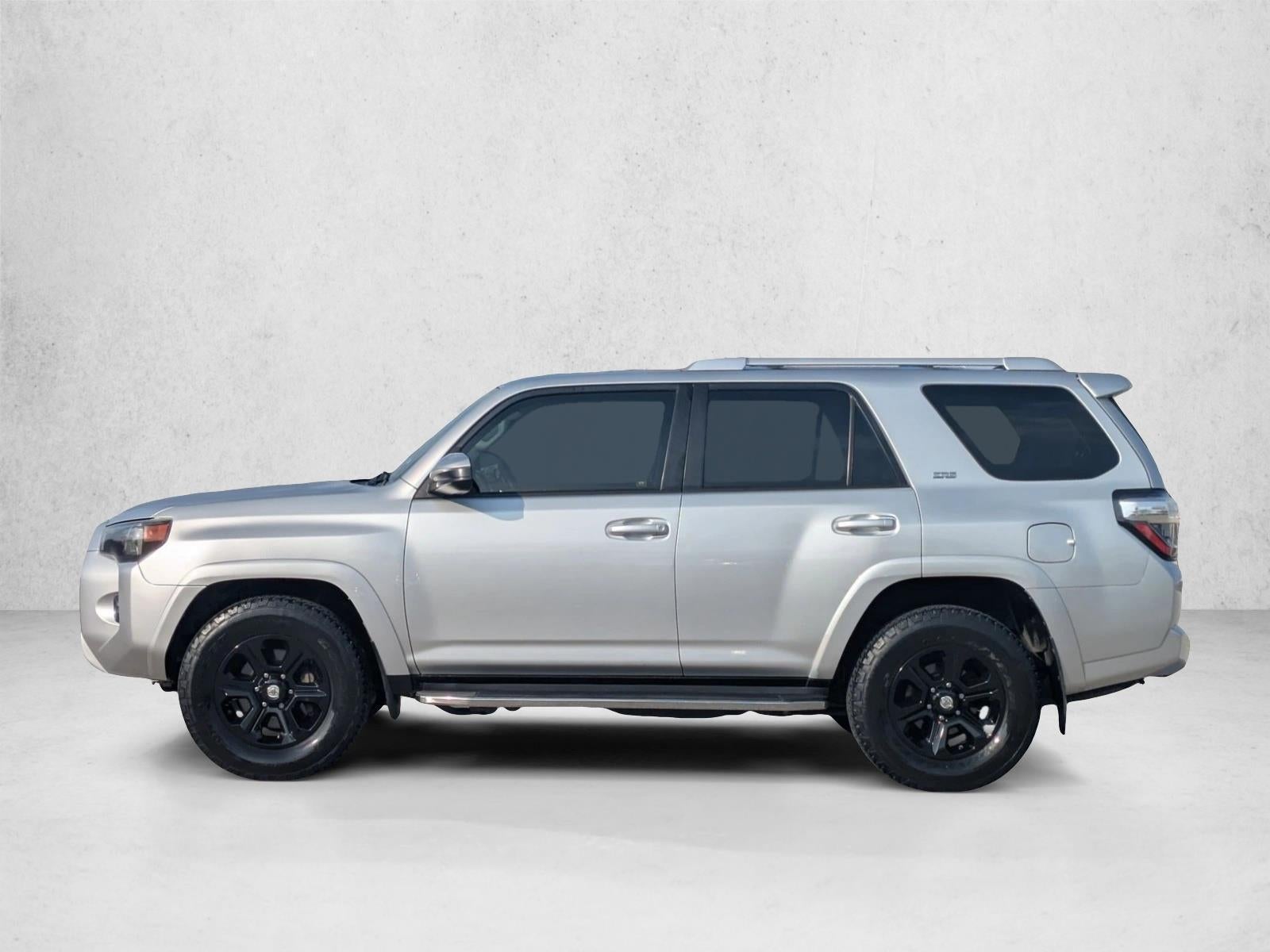 2017 Toyota 4Runner SR5 2WD (Natl)