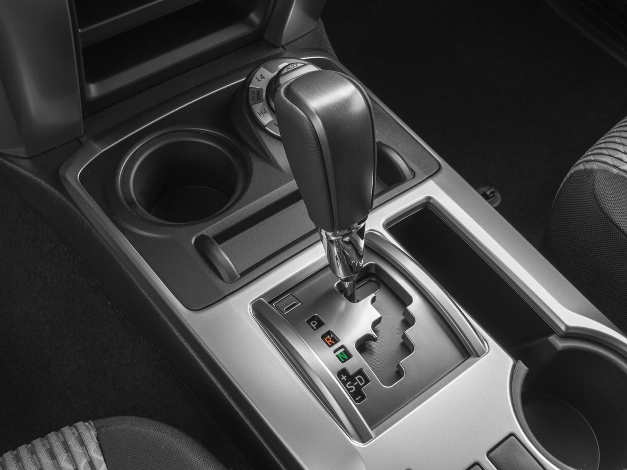 2017 Toyota 4Runner SR5 2WD (Natl)