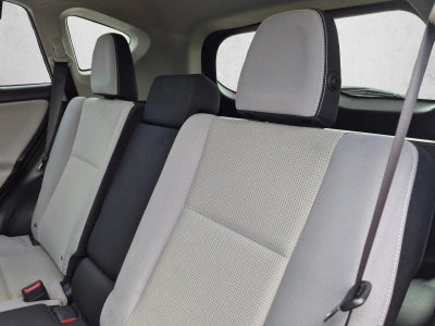 2016 Toyota RAV4 FWD 4dr XLE (GS)