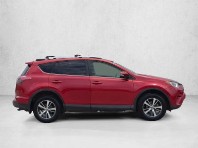 2016 Toyota RAV4 FWD 4dr XLE (GS)