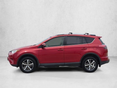 2016 Toyota RAV4 FWD 4dr XLE (GS)