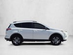 2018 Toyota RAV4 LE FWD (GS)