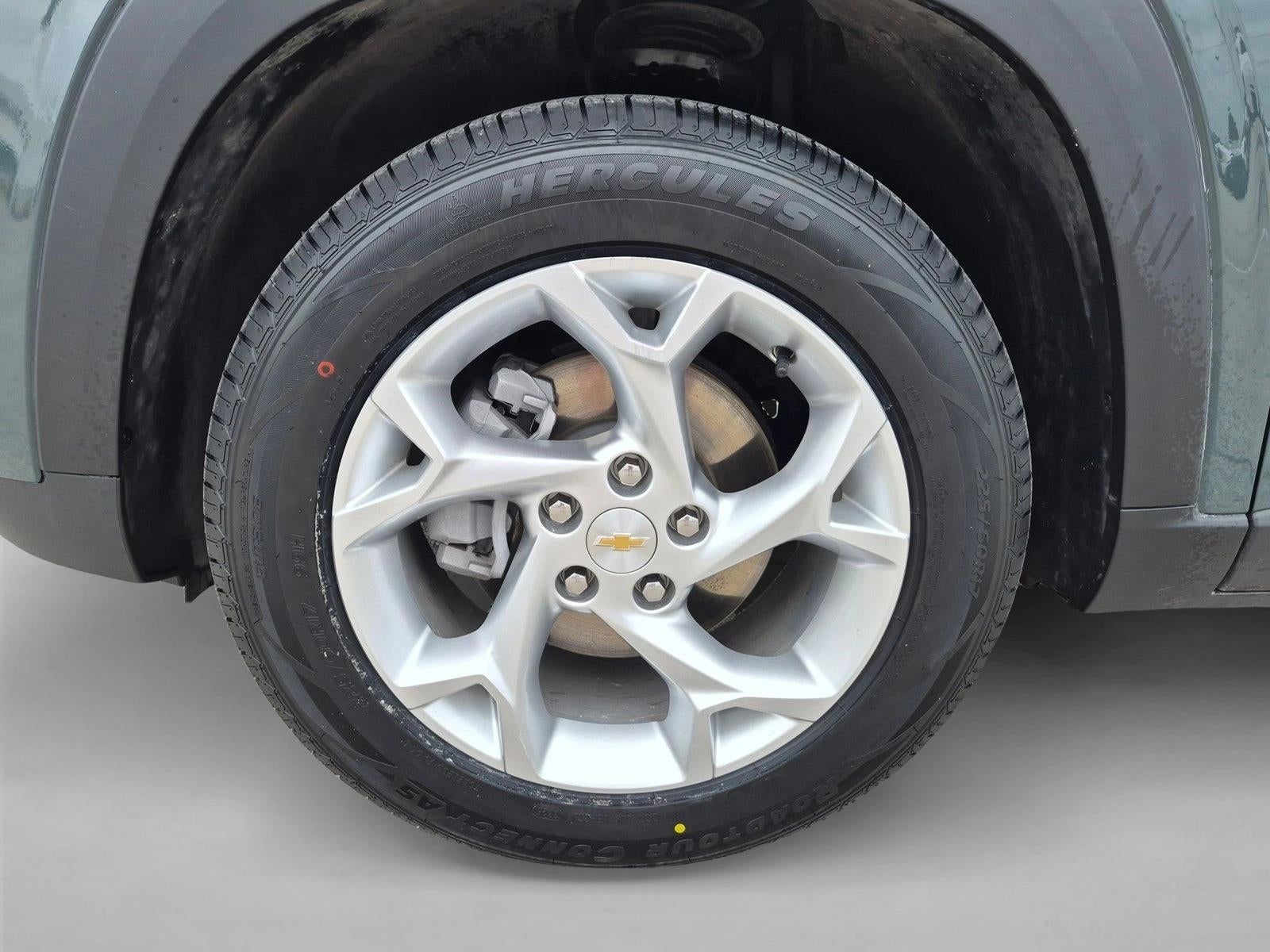 2025 Chevrolet Trax FWD 4dr LS