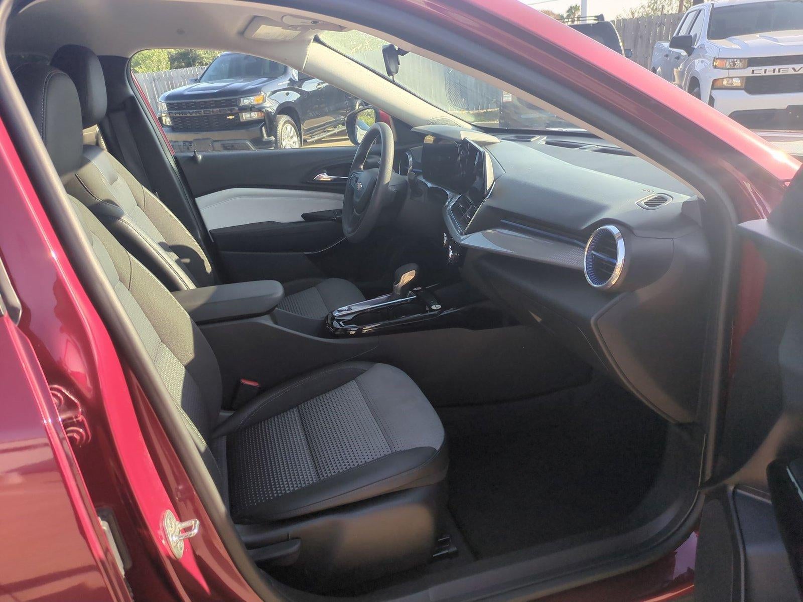 2025 Chevrolet Trax FWD 4dr LT