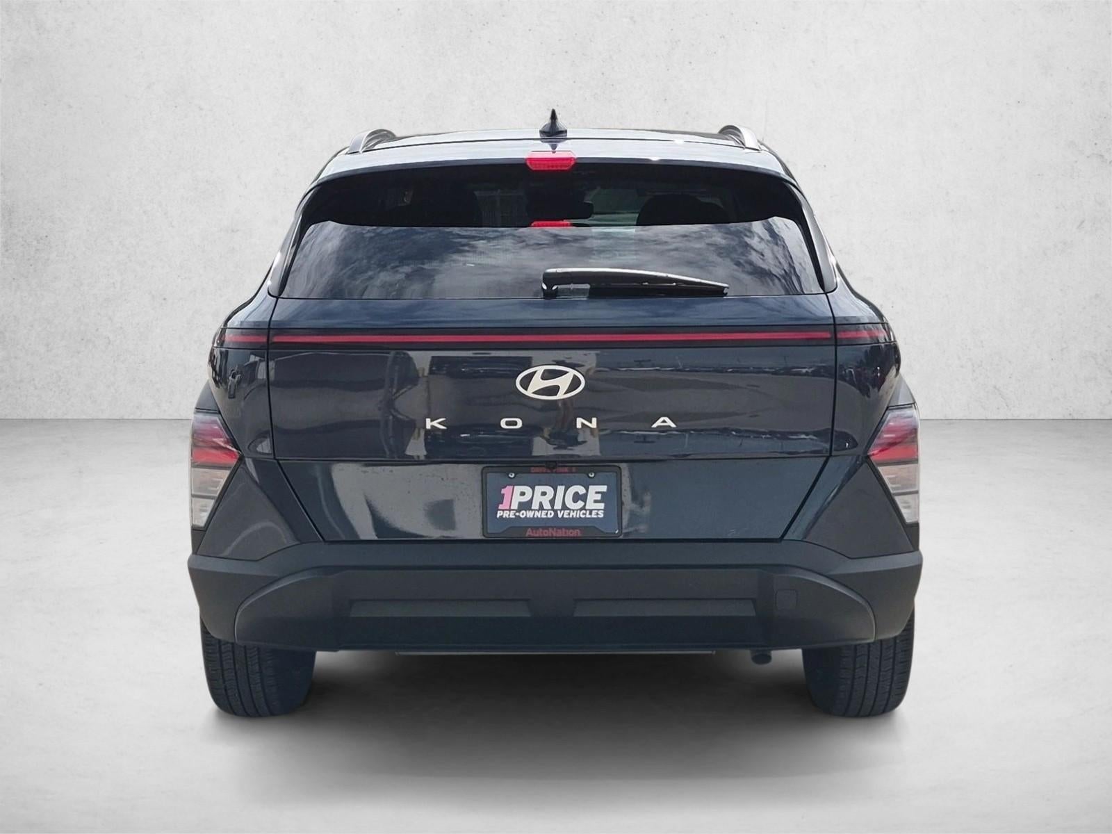 2025 Hyundai KONA SEL FWD