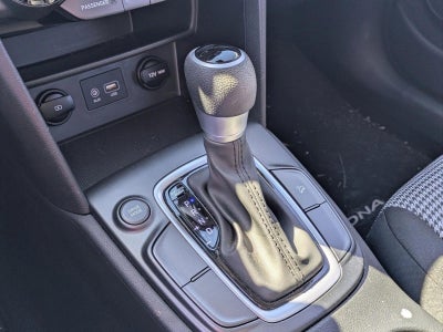 2021 Hyundai KONA SE Auto FWD