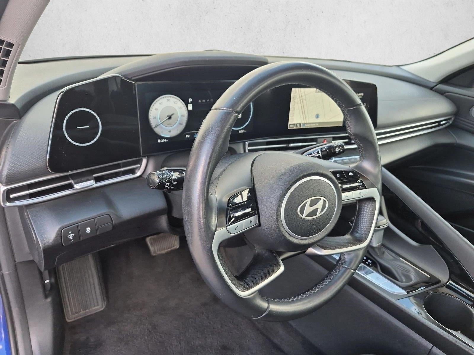 2025 Hyundai ELANTRA SEL Convenience IVT