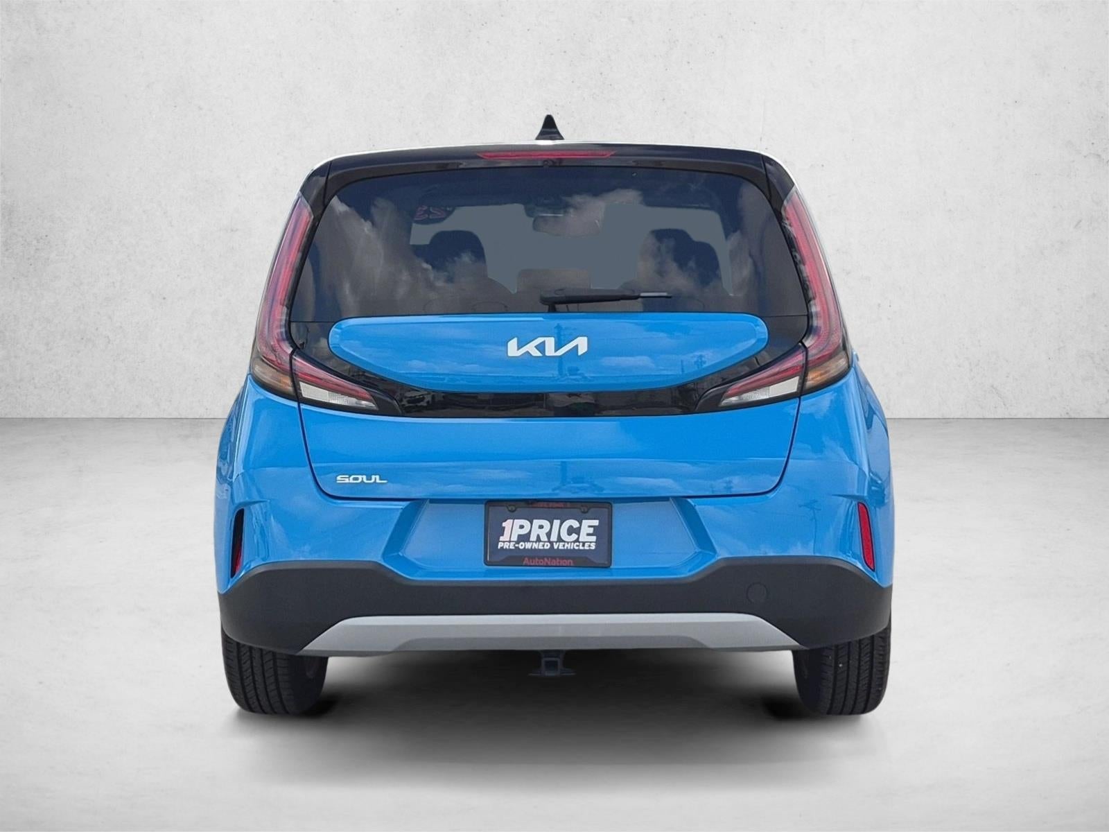 2023 Kia Soul S IVT