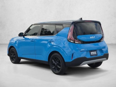 2023 Kia Soul S IVT