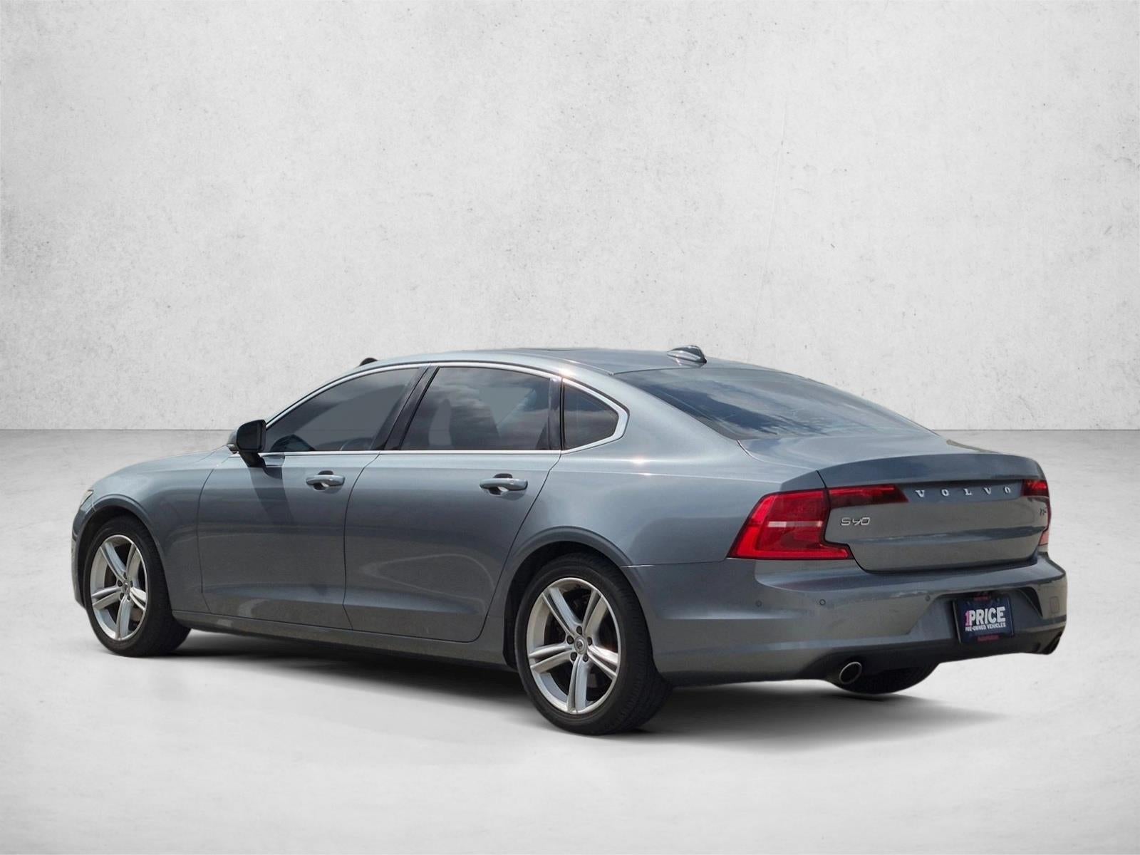 2018 Volvo S90 T5 FWD Momentum