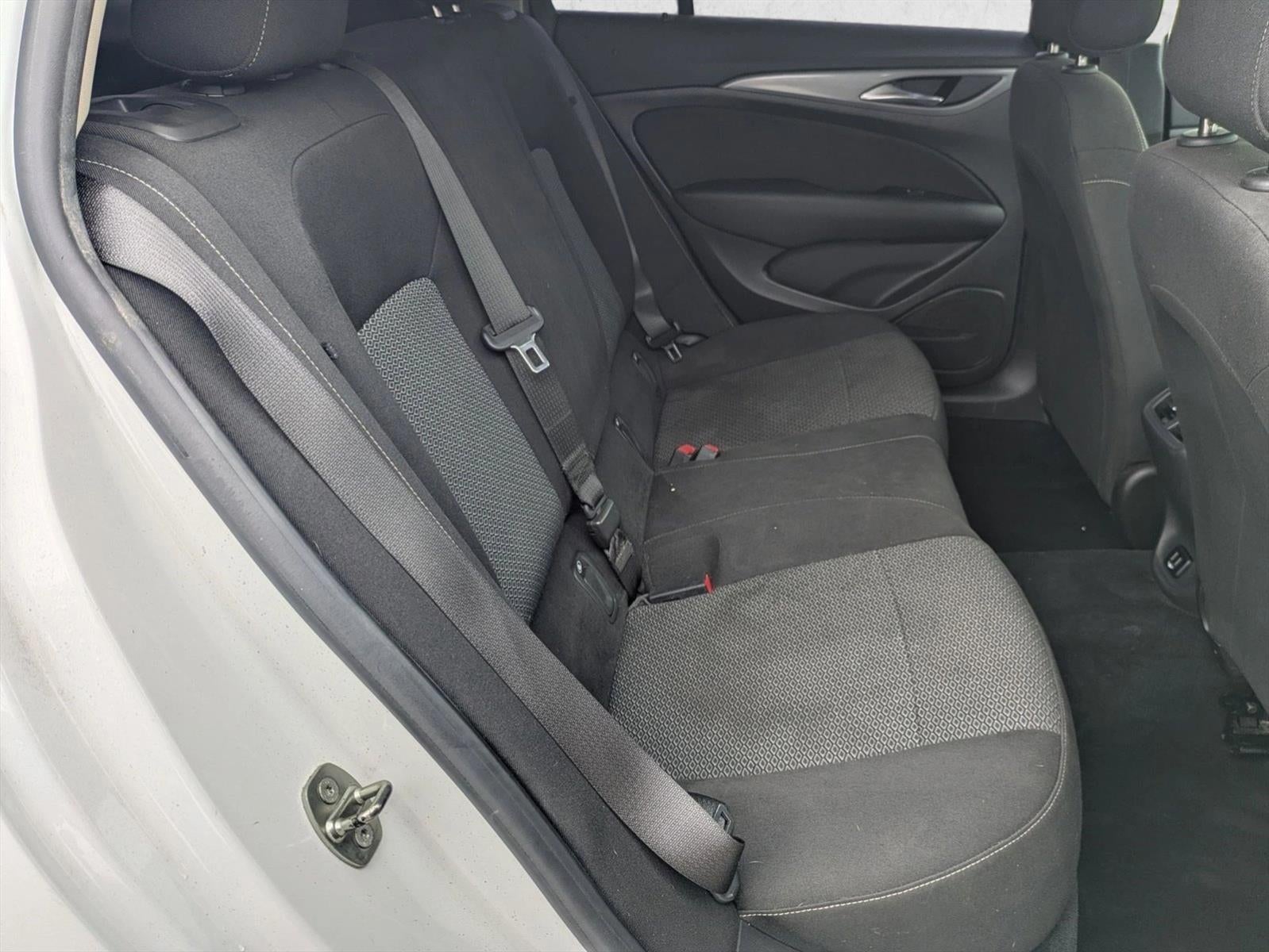 2018 Buick Regal Sportback Preferred FWD