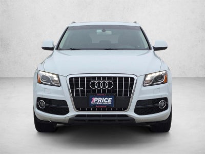 2012 Audi Q5 quattro 4dr 3.2L Prestige