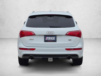 2012 Audi Q5 quattro 4dr 3.2L Prestige