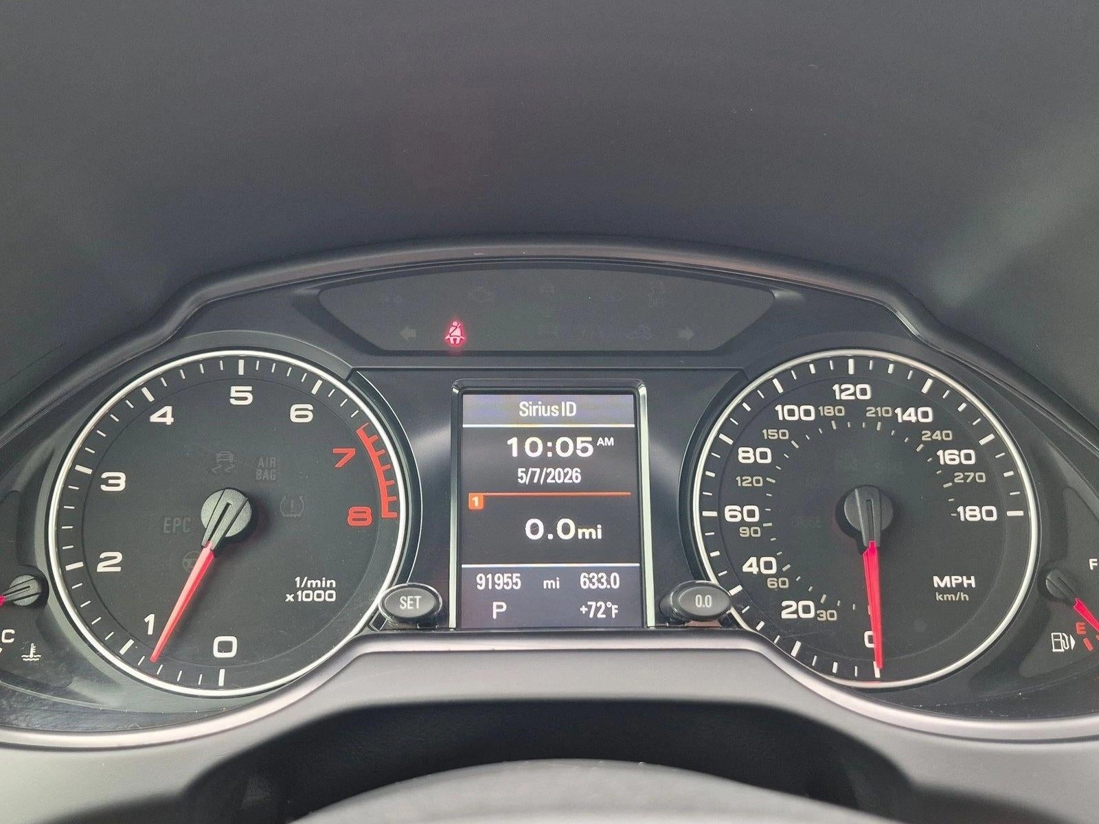 2012 Audi Q5 quattro 4dr 3.2L Prestige