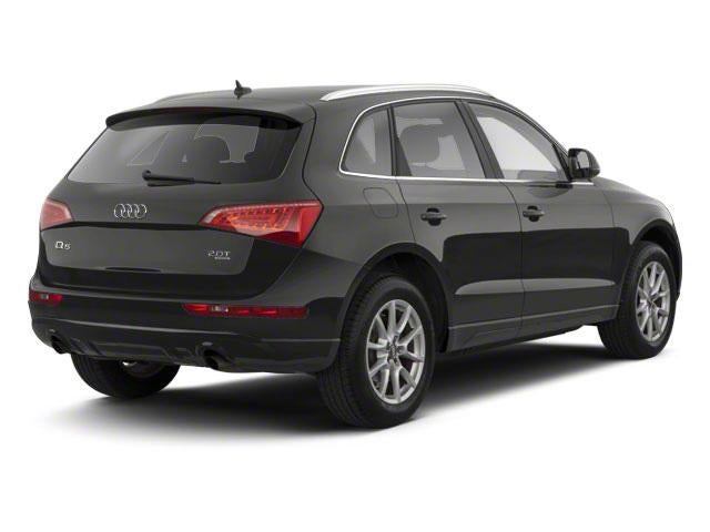 2012 Audi Q5 quattro 4dr 3.2L Prestige