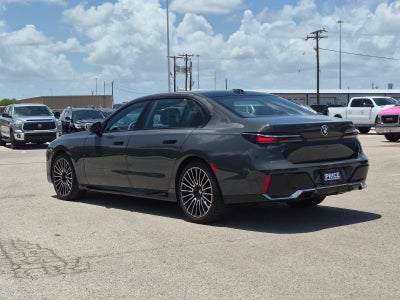 2024 BMW 740i Sedan
