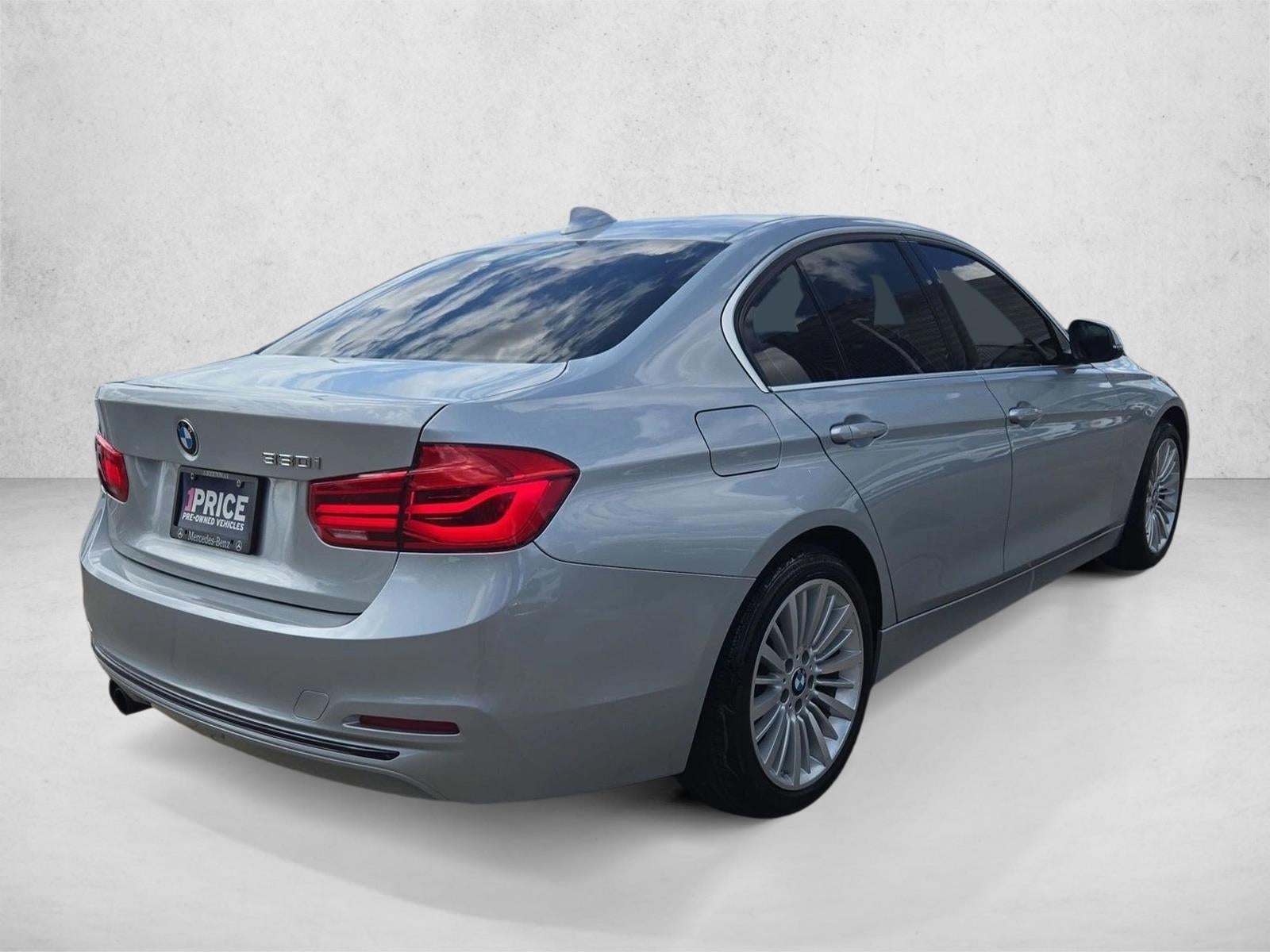 2017 BMW 330i Sedan