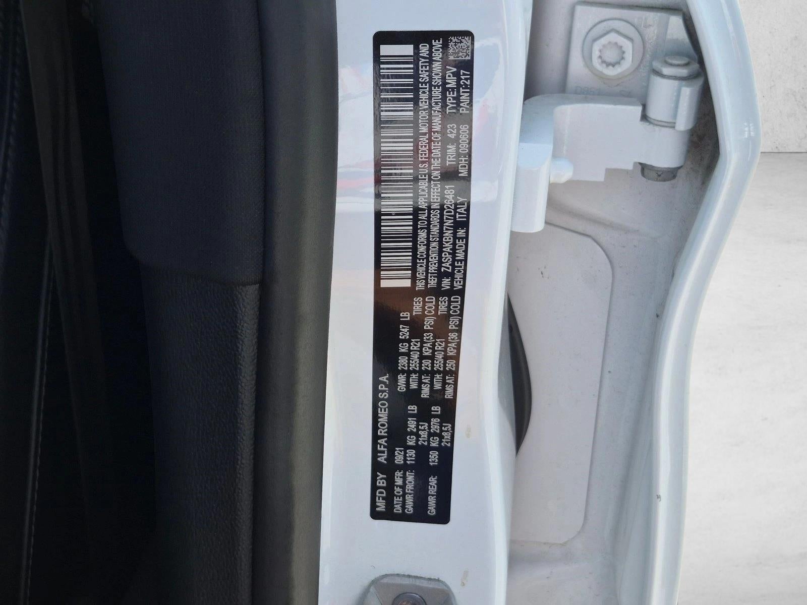 2022 Alfa Romeo Stelvio Veloce AWD